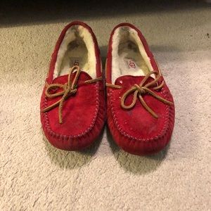UGG slippers in great condition